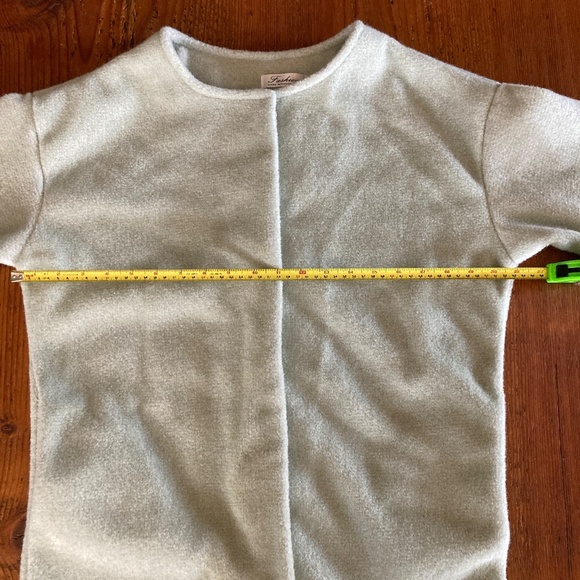 3/$15 Women's Jacket/Coat , Fuzzy, Hidden Buttons, Scoop Neck Sage/Mint Green - Picture 9 of 13